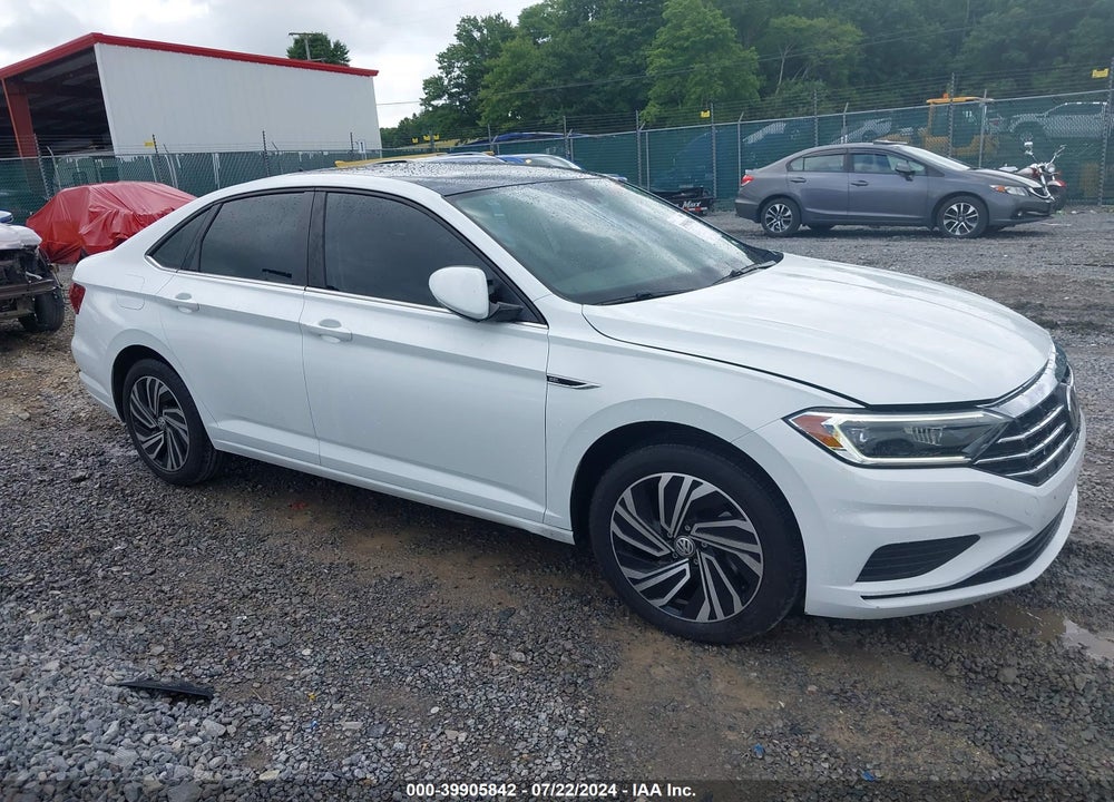2021 VOLKSWAGEN JETTA 1.4T SEL VIN: 3VWE57BU9MM015676