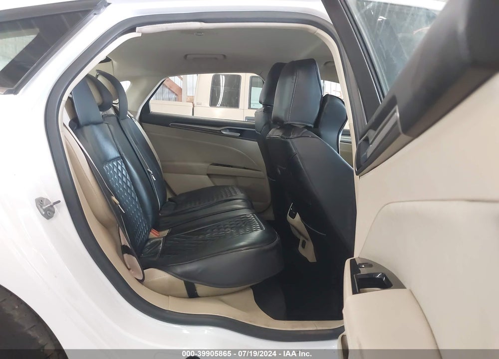 2016 FORD FUSION SE VIN: 1FA6P0H71G5111117