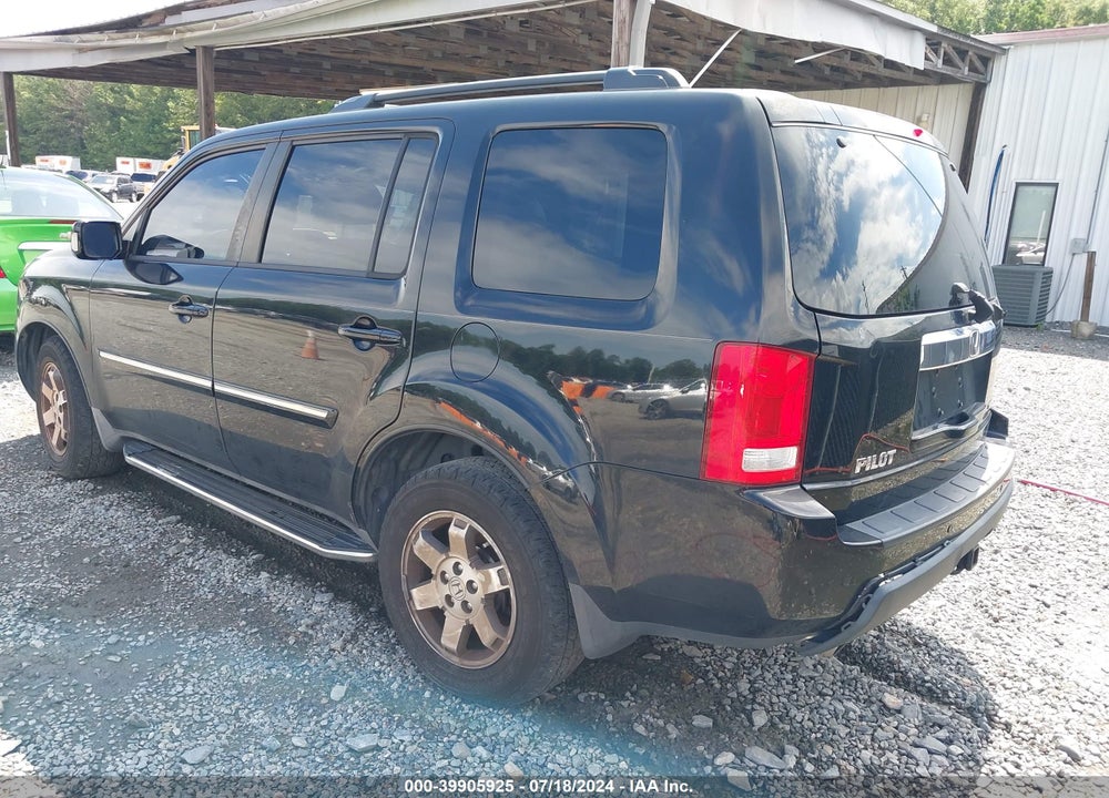 2010 HONDA PILOT TOURING VIN: 5FNYF3H83AB010697