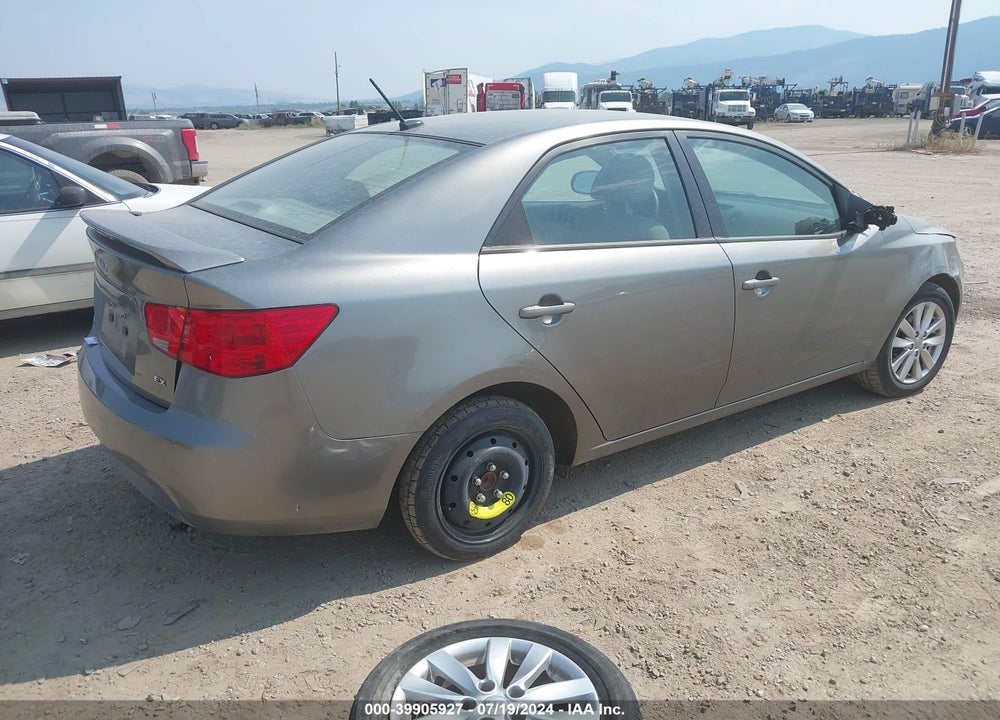 2012 KIA FORTE EX VIN: KNAFU4A23C5557530