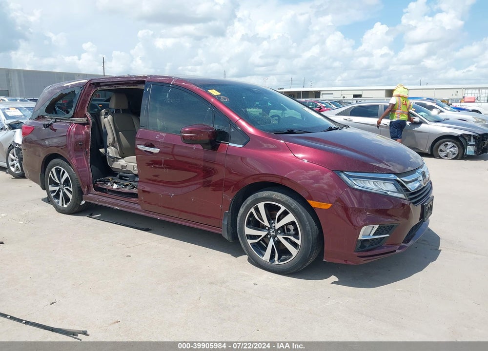 2018 HONDA ODYSSEY ELITE VIN: 5FNRL6H96JB067435