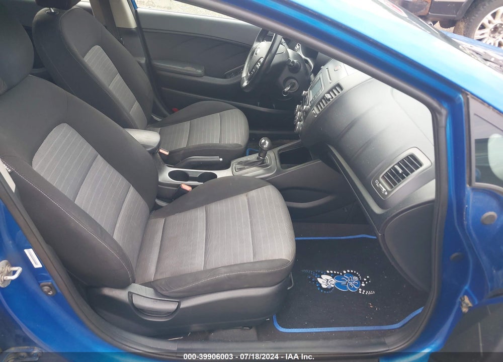 2014 KIA FORTE EX VIN: KNAFX5A81E5165831