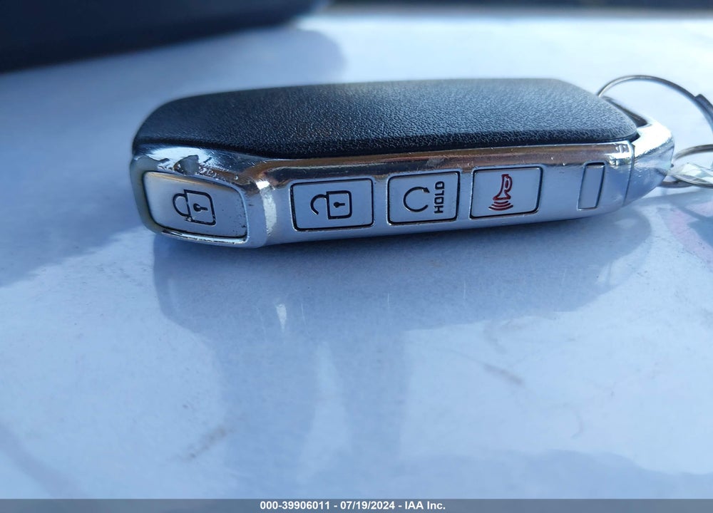 2023 KIA NIRO EX TOURING VIN: KNDCR3LE9P5036715