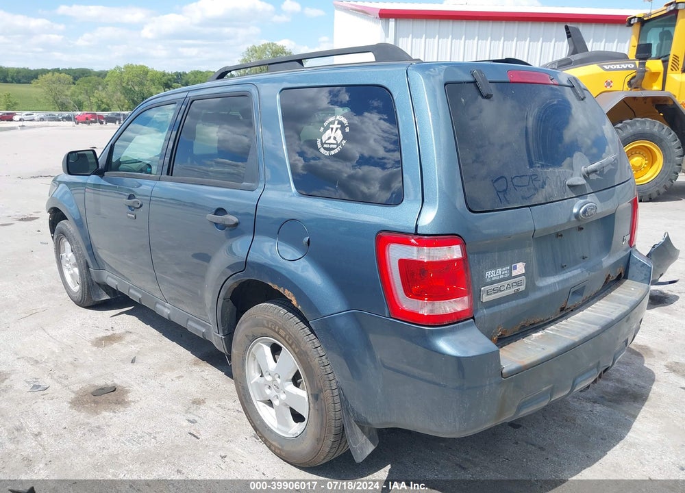 2011 FORD ESCAPE XLT VIN: 1FMCU9DG7BKB59422