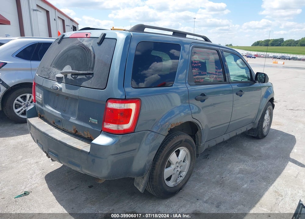 2011 FORD ESCAPE XLT VIN: 1FMCU9DG7BKB59422