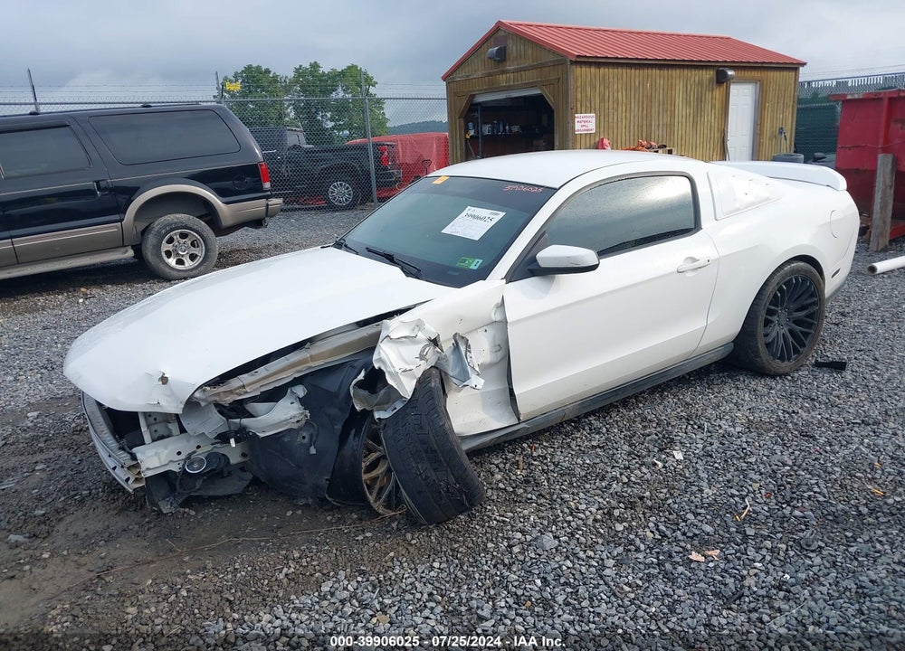 2011 FORD MUSTANG GT PREMIUM VIN: 1ZVBP8CF7B5122151