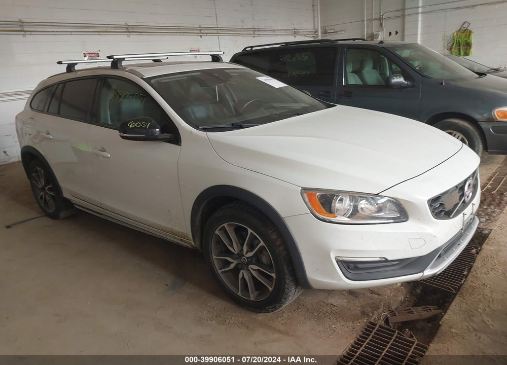 2017 VOLVO V60 CROSS COUNTRY T5 VIN: YV440MWK4H1039937