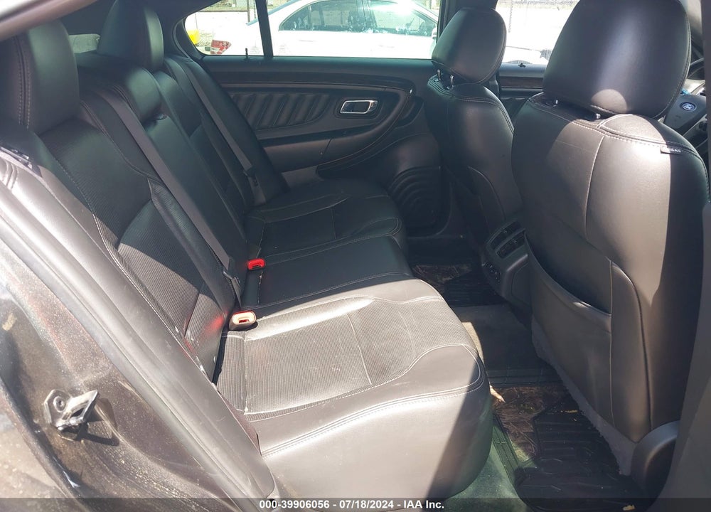2017 FORD TAURUS LIMITED VIN: 1FAHP2F82HG104683