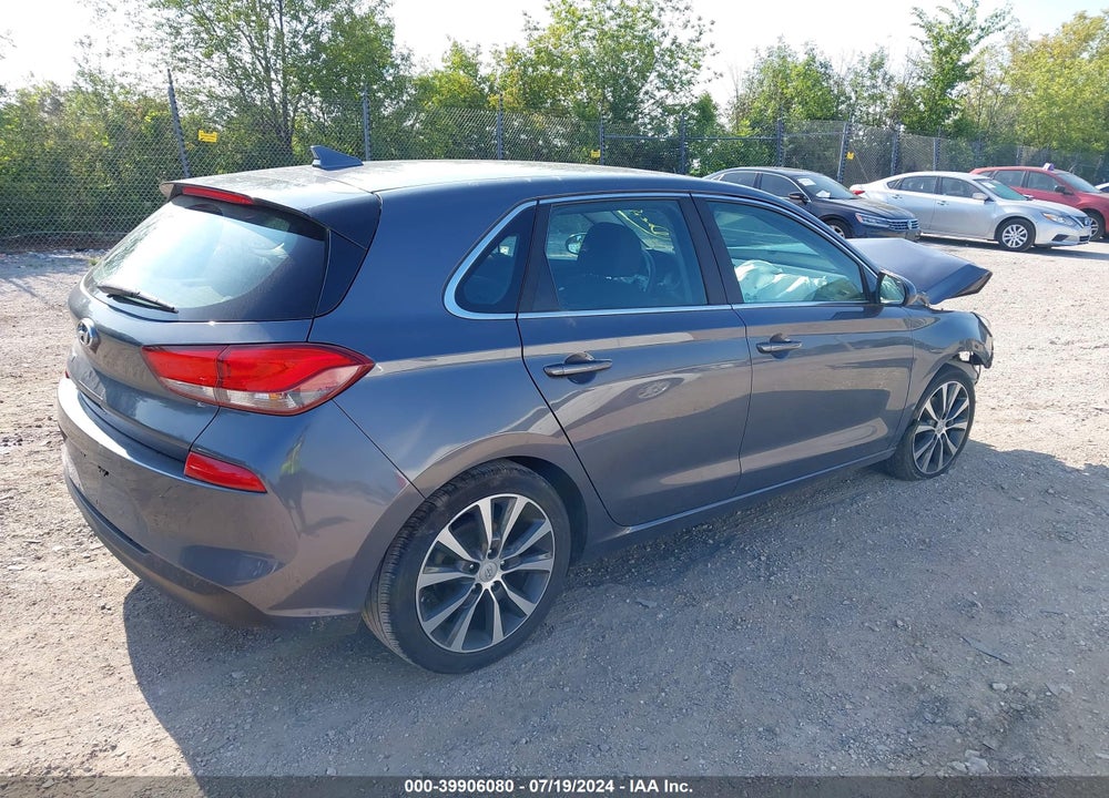 2018 HYUNDAI ELANTRA GT VIN: KMHH35LE7JU010867