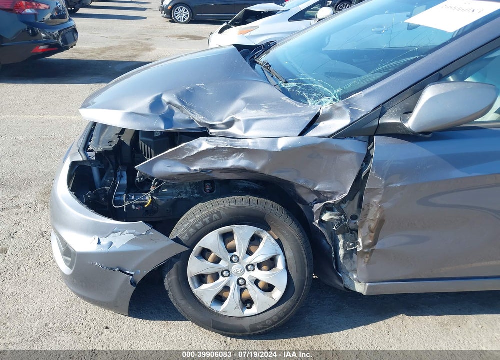 2016 HYUNDAI ACCENT SE VIN: KMHCT4AE6GU980936