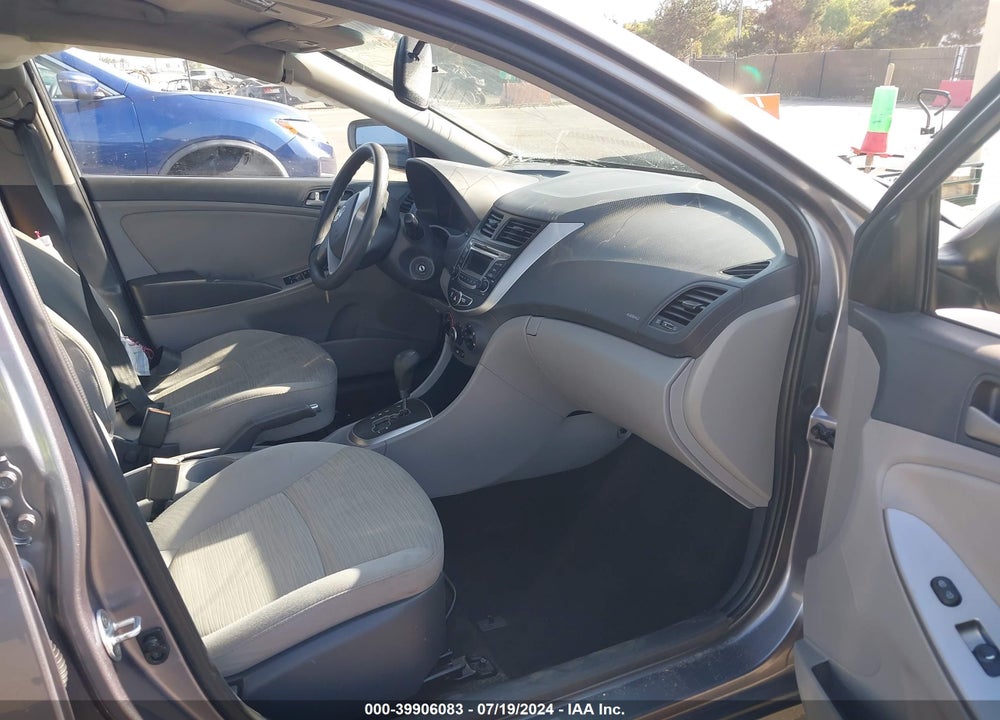 2016 HYUNDAI ACCENT SE VIN: KMHCT4AE6GU980936