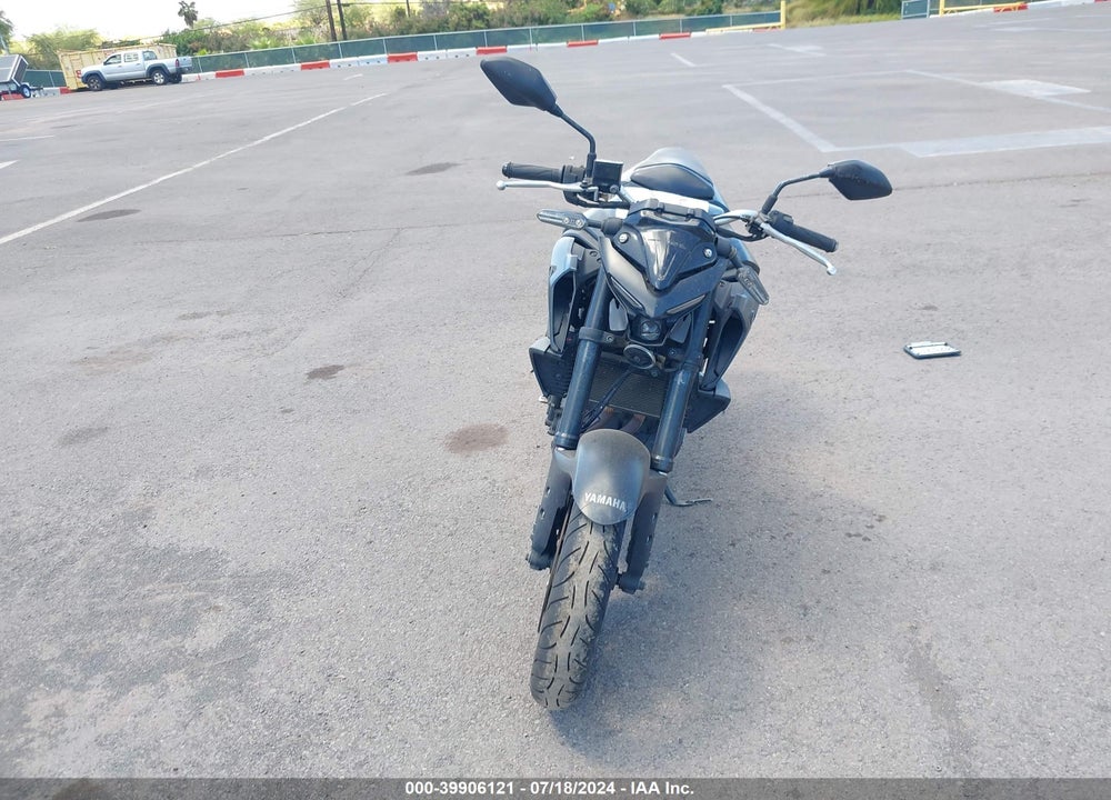 2022 YAMAHA MT-03 VIN: MH3RH20Y5NK007301