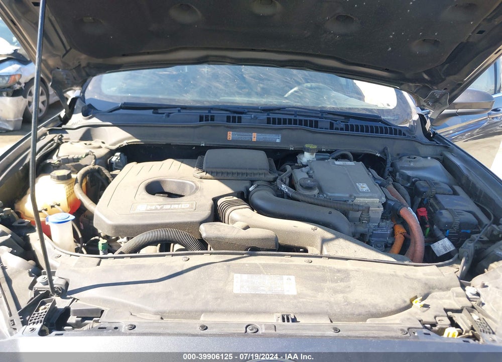 2018 FORD FUSION HYBRID SE VIN: 3FA6P0LUXJR118150