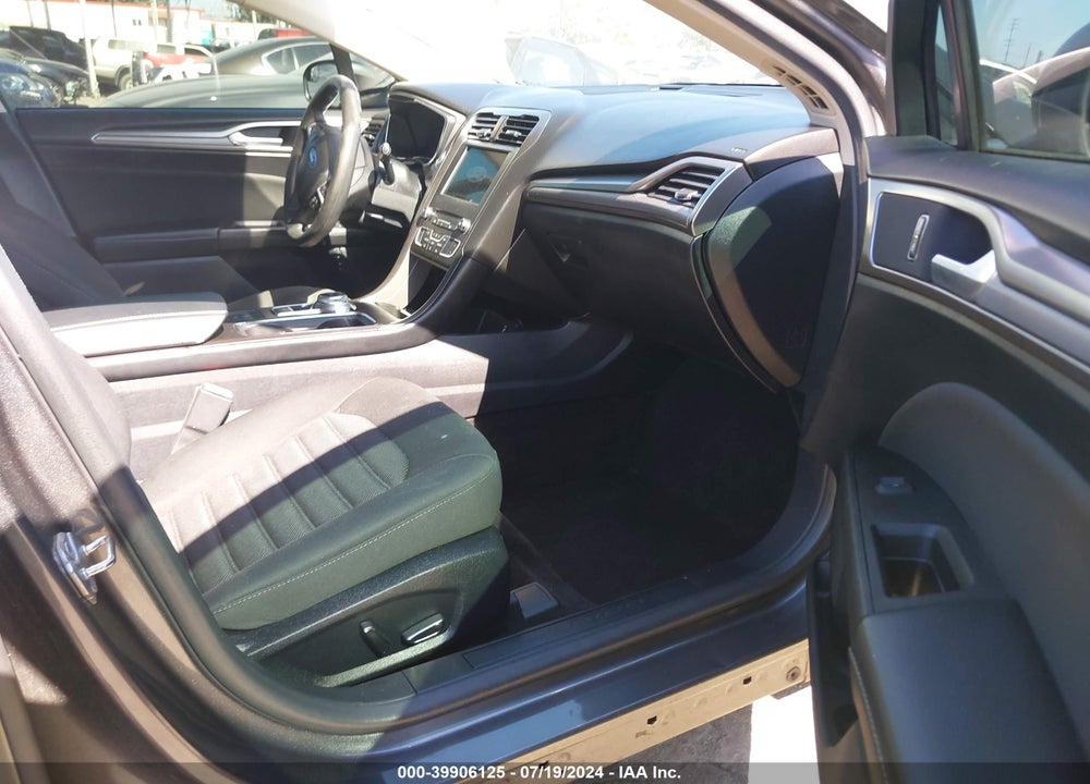 2018 FORD FUSION HYBRID SE VIN: 3FA6P0LUXJR118150