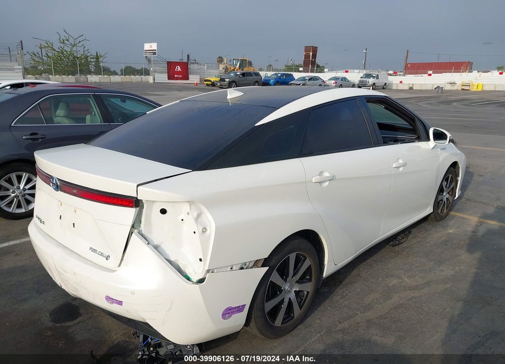 2018 TOYOTA MIRAI VIN: JTDBVRBD0JA005015