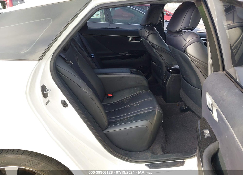 2018 TOYOTA MIRAI VIN: JTDBVRBD0JA005015