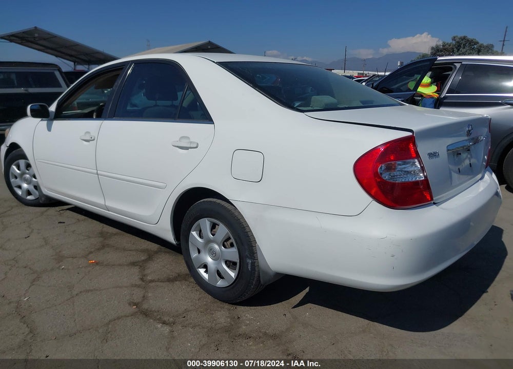 2003 TOYOTA CAMRY LE VIN: 4T1BE32K13U140769