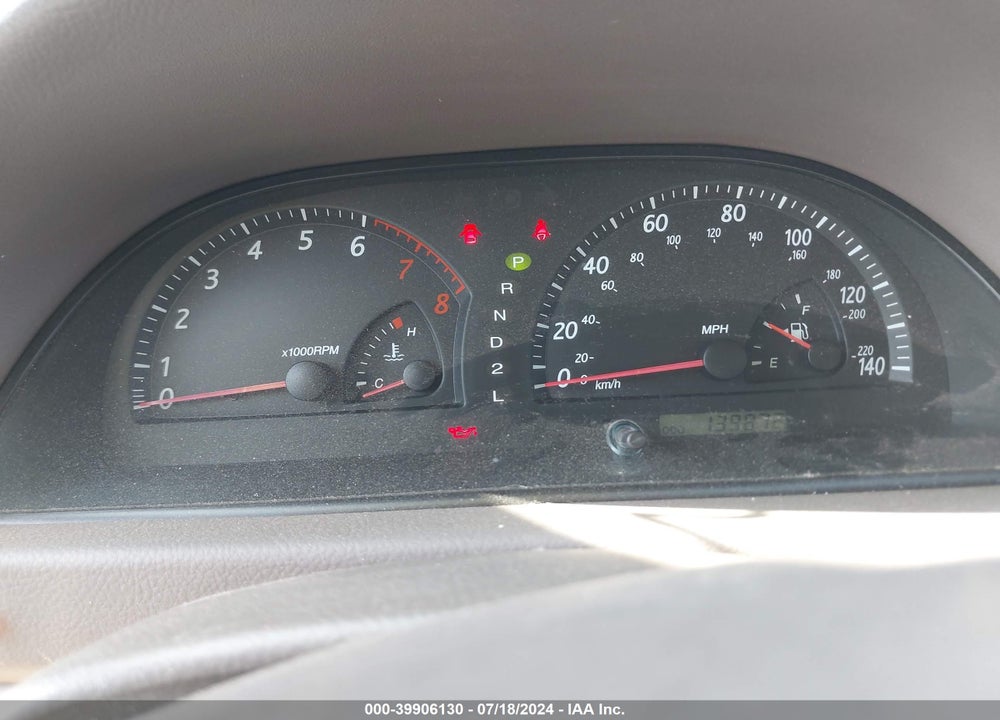 2003 TOYOTA CAMRY LE VIN: 4T1BE32K13U140769