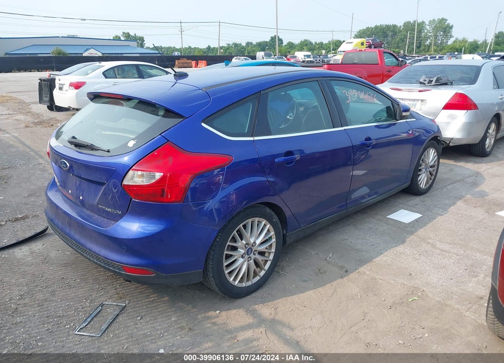 2014 FORD FOCUS TITANIUM VIN: 1FADP3N23EL106172
