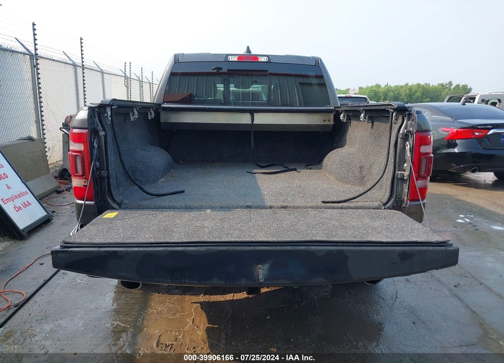 2023 RAM 1500 LAIE  4X4 5'7 BOX VIN: 1C6SRFJTXPN635645