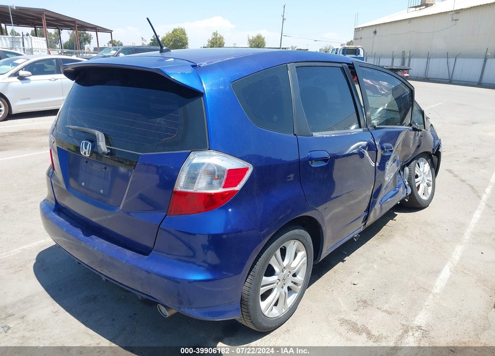 2010 HONDA FIT SPORT VIN: JHMGE8H42AS011219