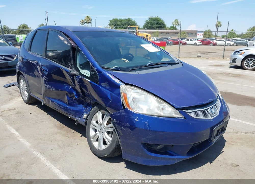 2010 HONDA FIT SPORT VIN: JHMGE8H42AS011219