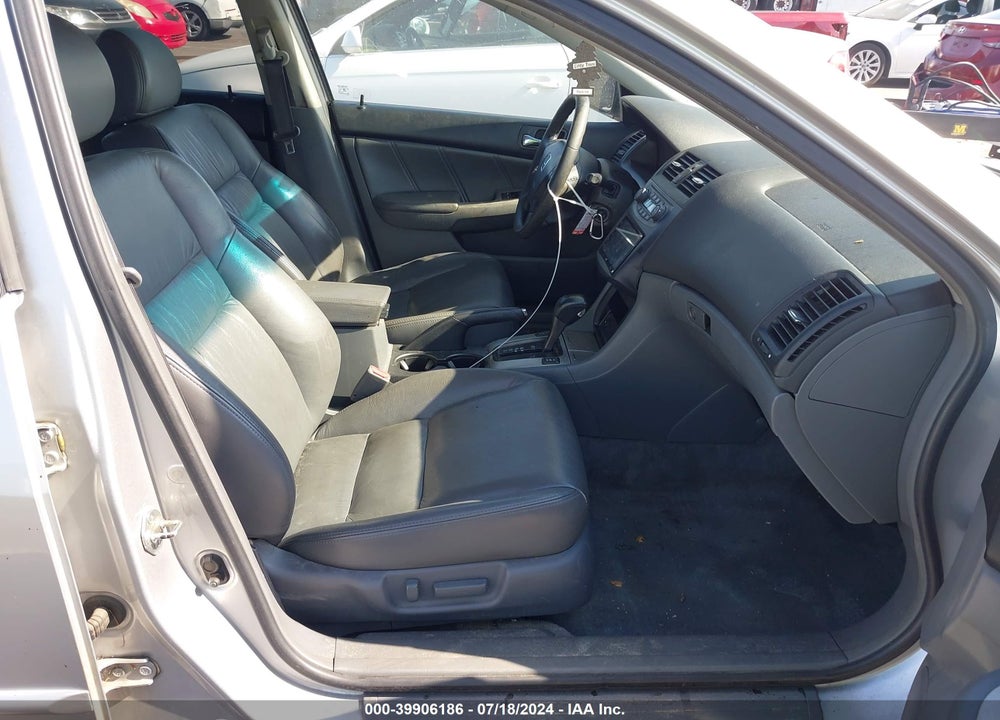 2007 HONDA ACCORD VIN: 1HGCM66547A035394