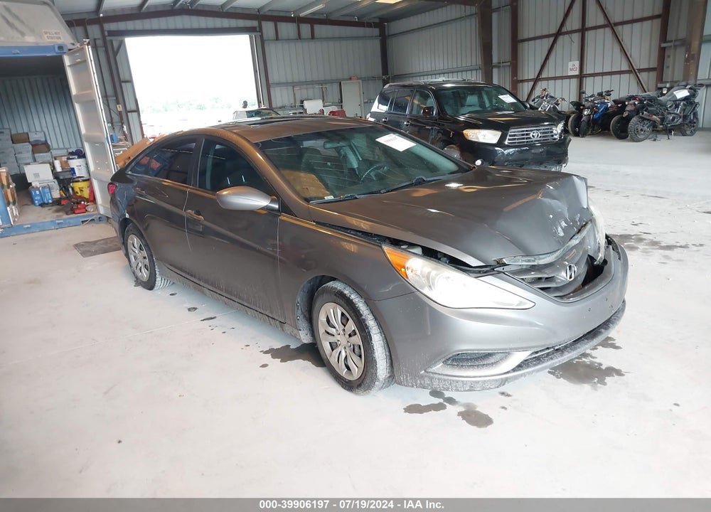 2011 HYUNDAI SONATA GLS VIN: 5NPEB4AC2BH238017