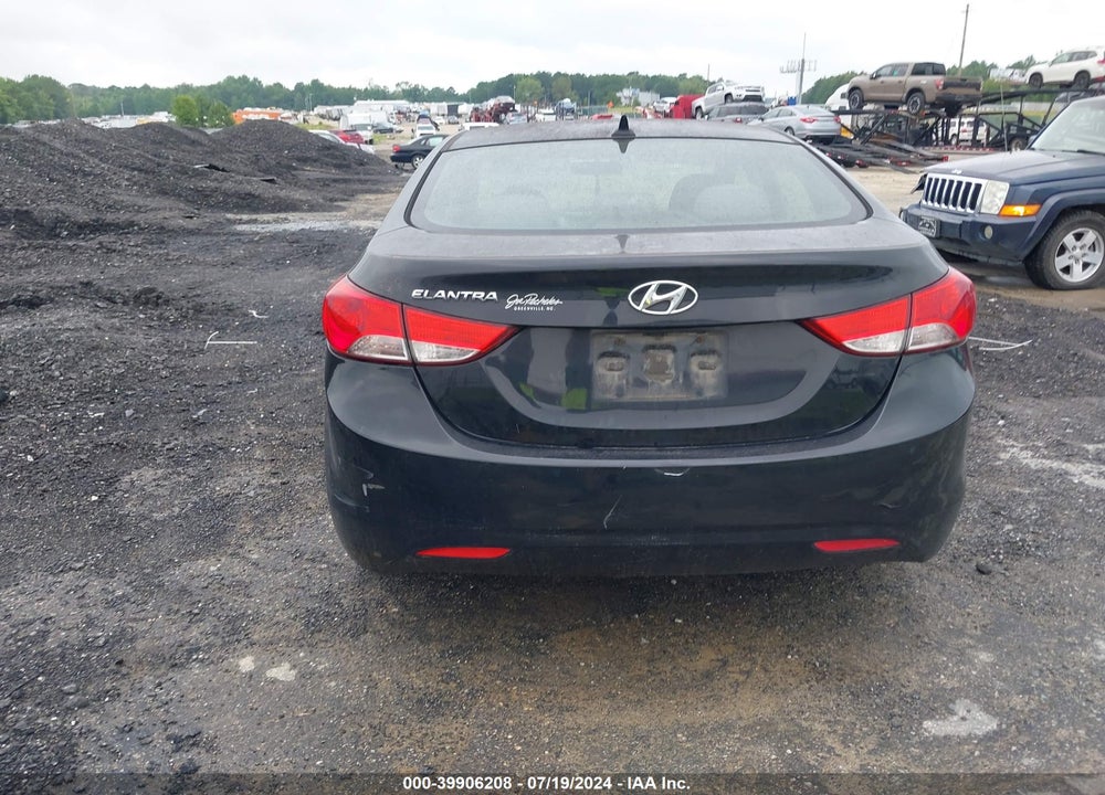 2012 HYUNDAI ELANTRA GLS VIN: 5NPDH4AE8CH140722