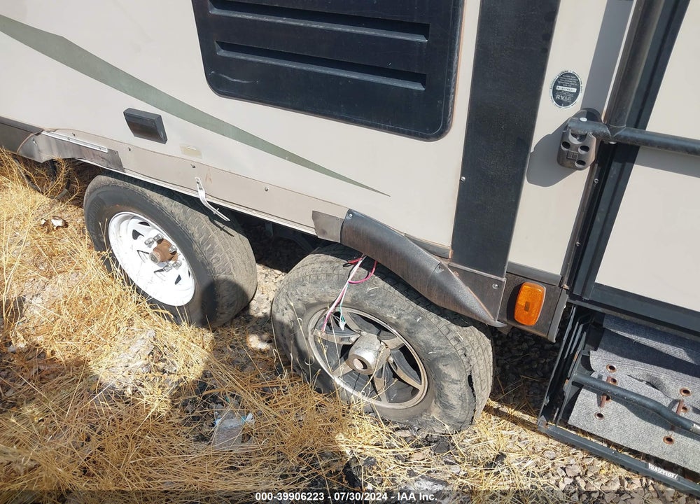 2017 KEYSTONE TRAILER VIN: 4YDT32020HJ970080