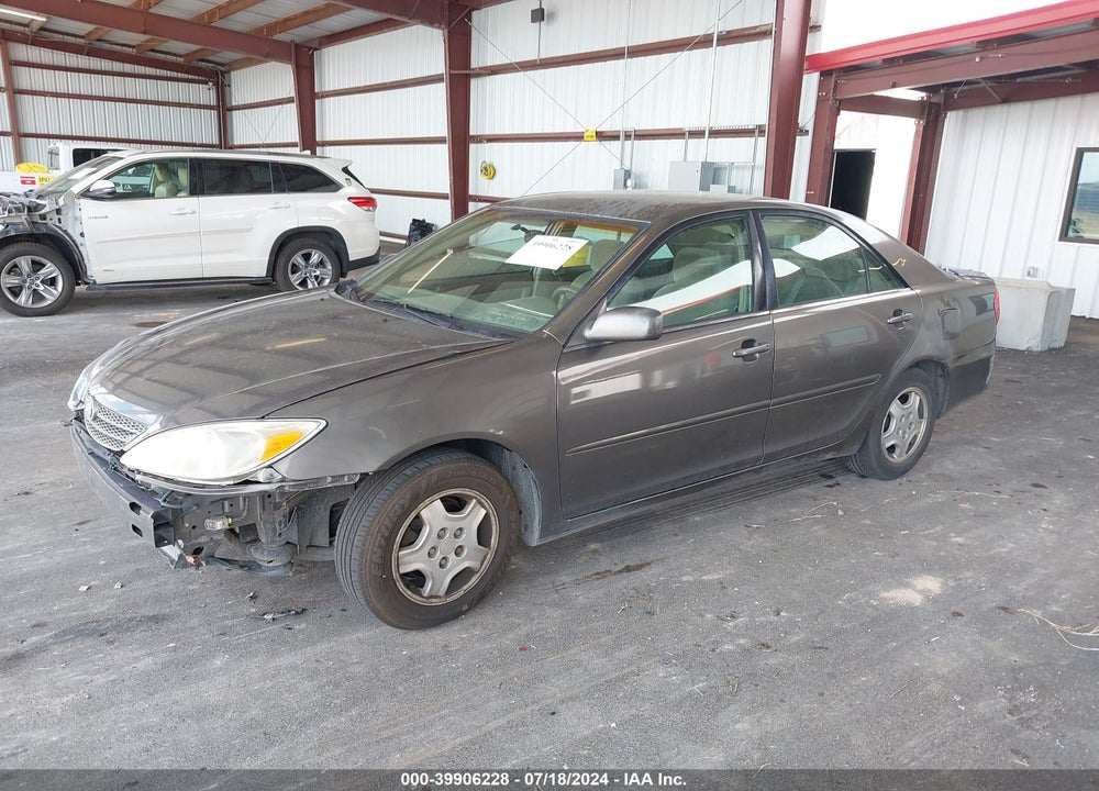 2002 TOYOTA CAMRY LE V6 VIN: 4T1BF32K52U524694