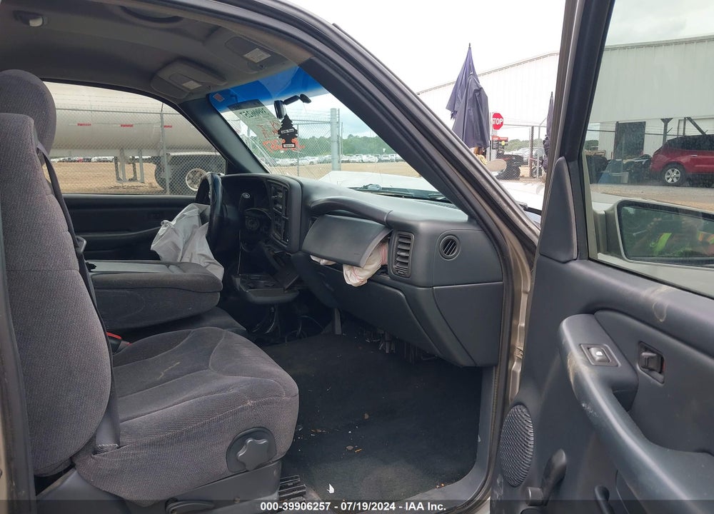 2000 GMC SIERRA 1500 SL VIN: 1GTEC14W2YZ201469