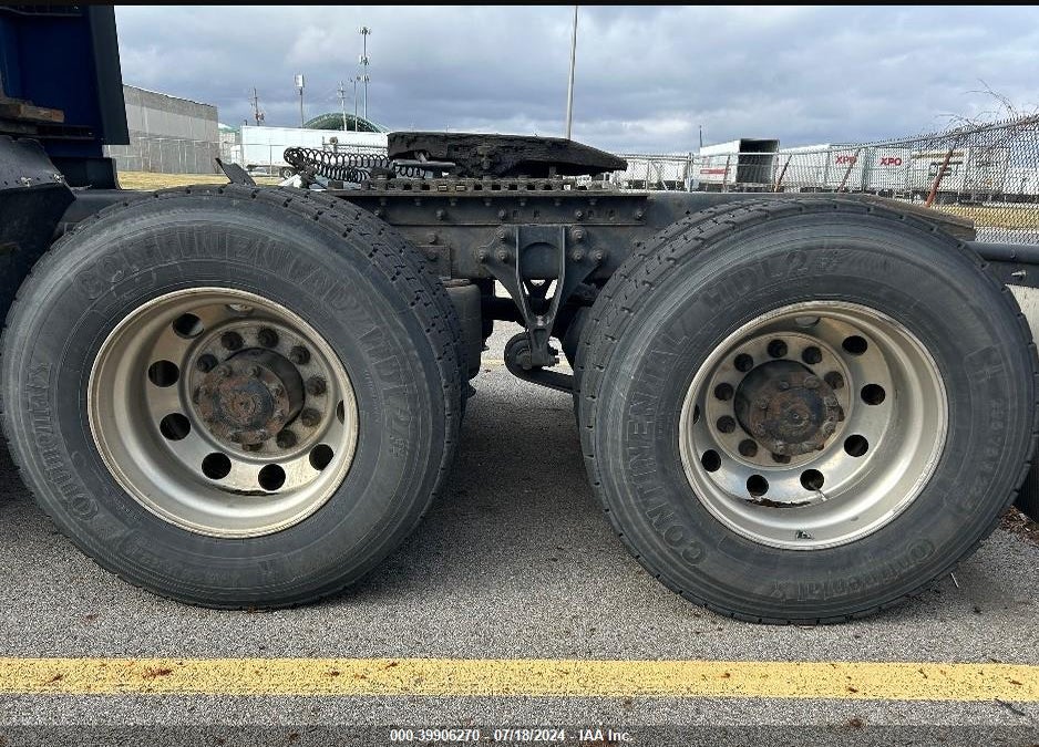 2017 INTERNATIONAL PROSTAR VIN: 3HSDJAPR6HN639664