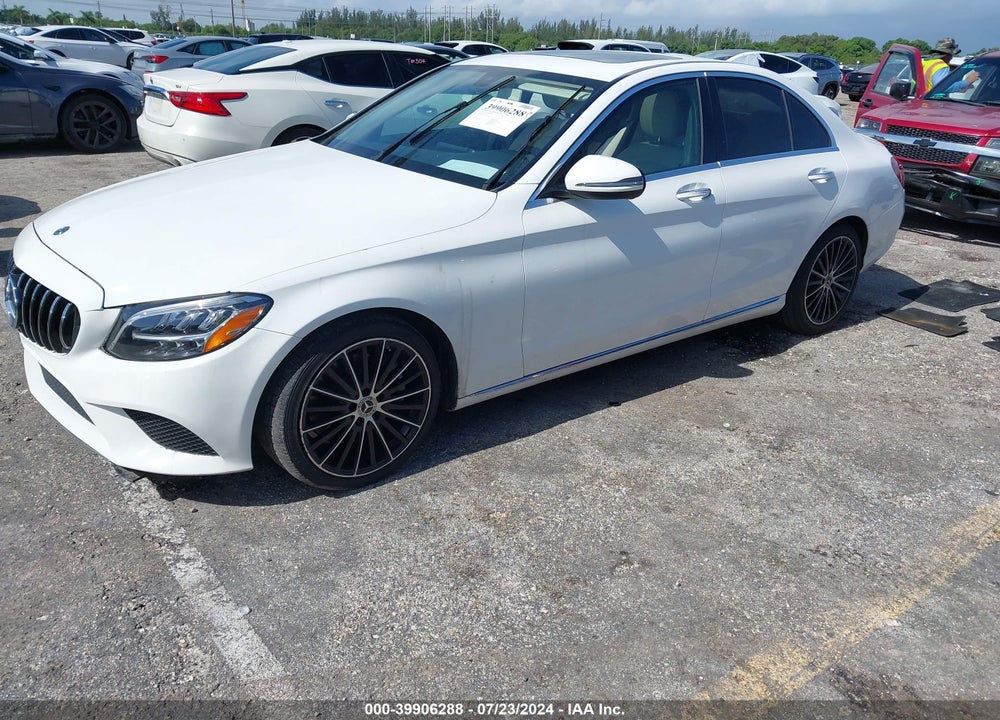 2019 MERCEDES-BENZ C 300 VIN: 55SWF8DB7KU303816