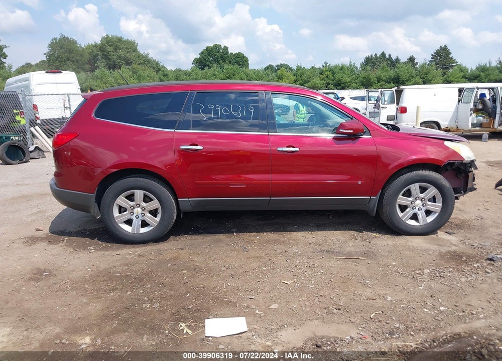 2010 CHEVROLET TRAVERSE LT VIN: 1GNLRFED5AS124084