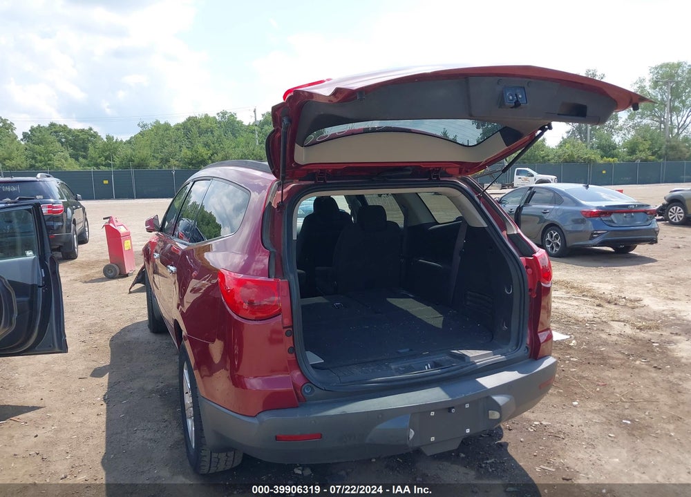 2010 CHEVROLET TRAVERSE LT VIN: 1GNLRFED5AS124084