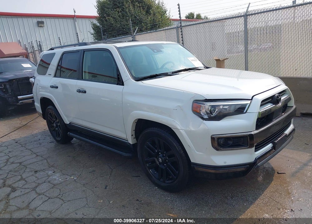 2021 TOYOTA 4RUNNER NIGHTSHADE SPECIAL EDITION VIN: JTEJU5JR8M5881165