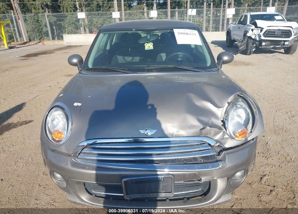 2012 MINI COOPER VIN: WMWSU3C57CT539933