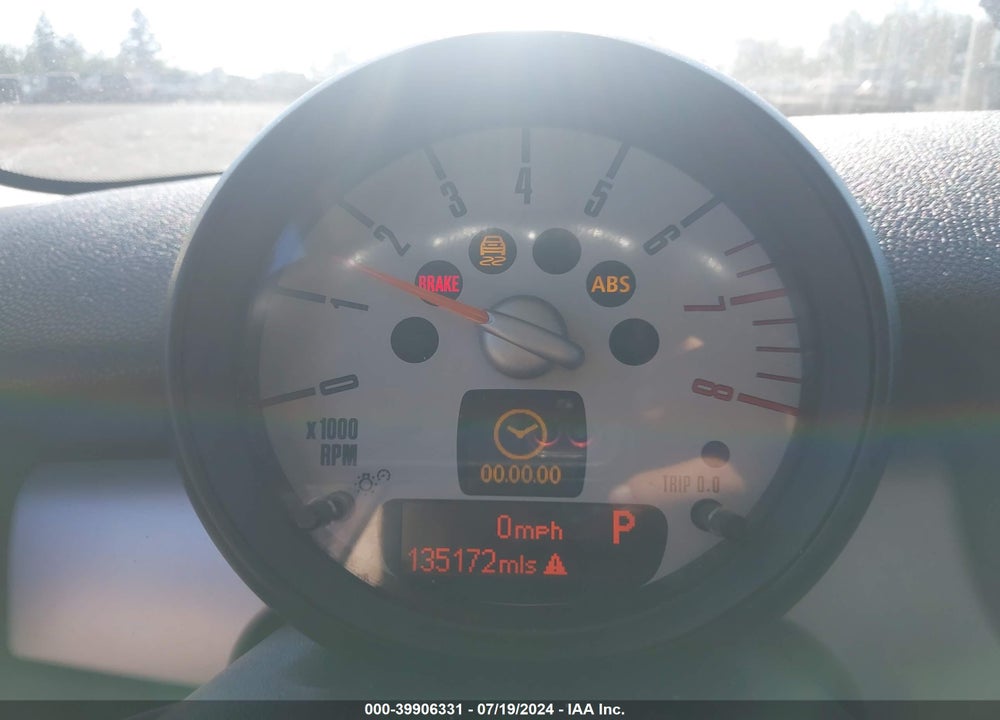 2012 MINI COOPER VIN: WMWSU3C57CT539933