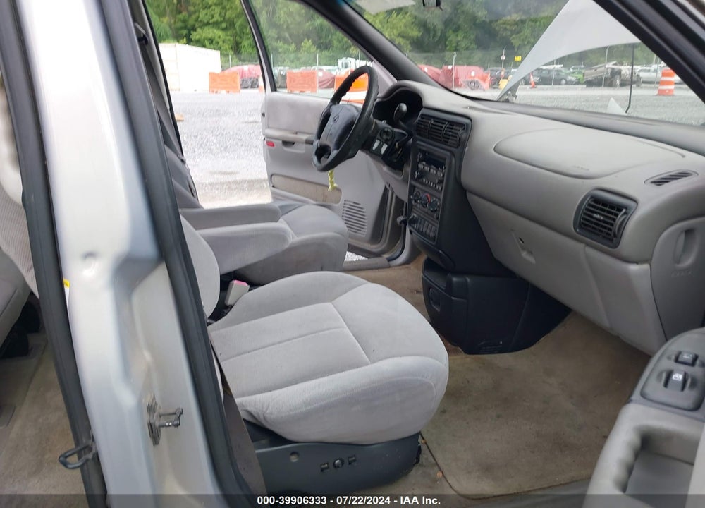 2000 OLDSMOBILE SILHOUETTE GL VIN: 1GHDX03E8YD213667