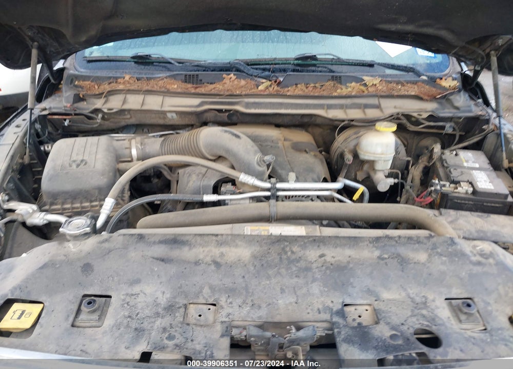 2018 RAM 1500 VIN: 1C6RR6GT1JS131385