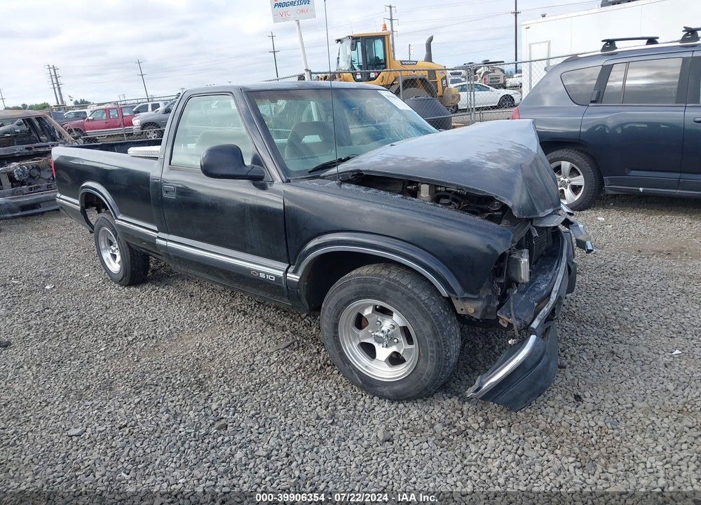 1994 CHEVROLET S TRUCK S10 VIN: 1GCCS14Z9R8223982