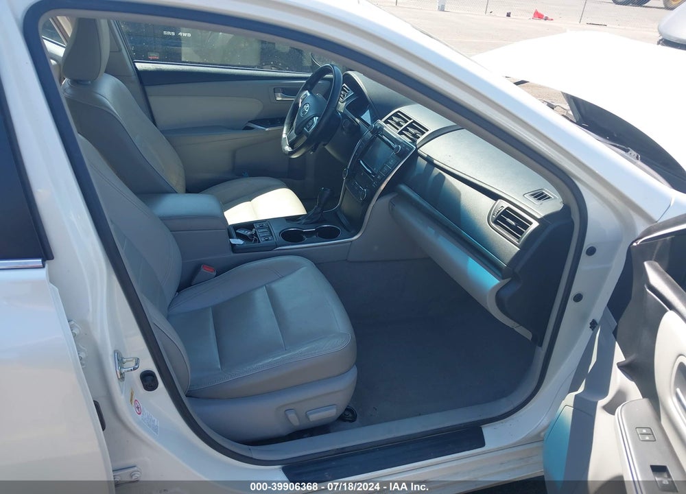 2015 TOYOTA CAMRY HYBRID XLE VIN: 4T1BD1FK3FU155781