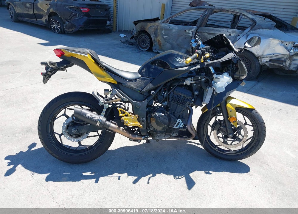 2013 KAWASAKI EX300 A VIN: JKAEX8A13DDA05051