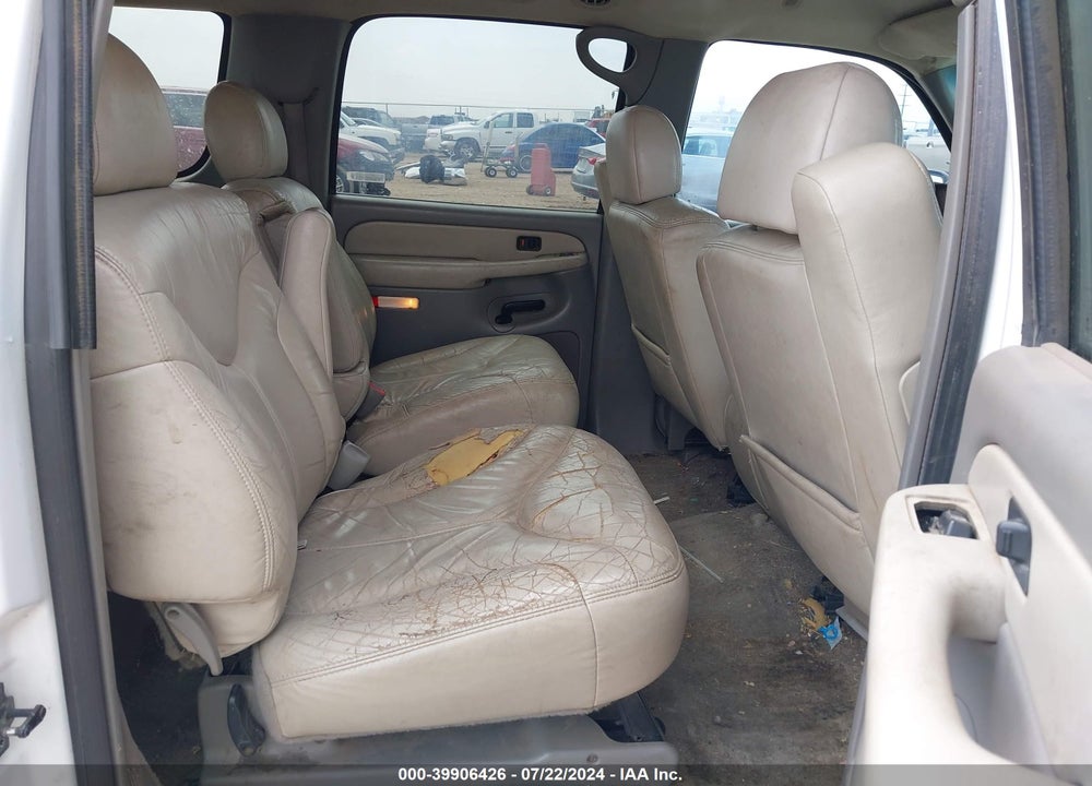 2000 GMC YUKON XL 1500 SLT VIN: 3GKFK16T1YG205883