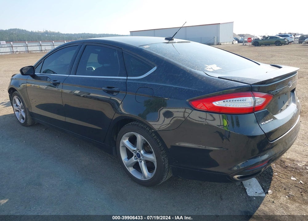 2015 FORD FUSION SE VIN: 3FA6P0H98FR235382