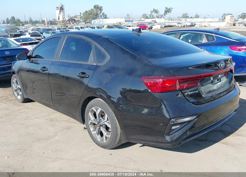 2020 KIA FORTE LXS VIN: 3KPF24AD2LE247304