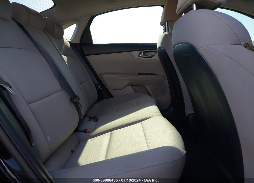 2020 KIA FORTE LXS VIN: 3KPF24AD2LE247304