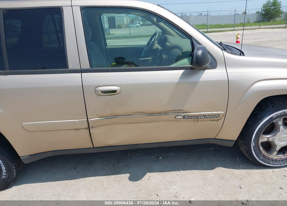 2004 CHEVROLET TRAILBLAZER LT VIN: 1GNDT13S442159150