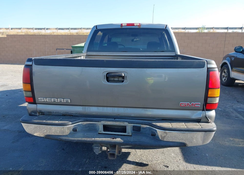2007 GMC SIERRA 1500 CLASSIC SL VIN: 2GTEC13V271144660